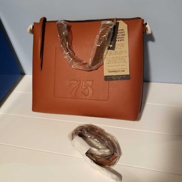 NWT FEED ELEANOR LEATHER PURSE - Picture 2 of 7